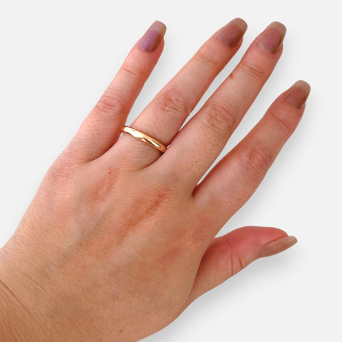 Argolla lisa unisex de Hv Hermanas Villegas en cobre con baño de oro rosé, diseño clásico y acabado pulido brillante.