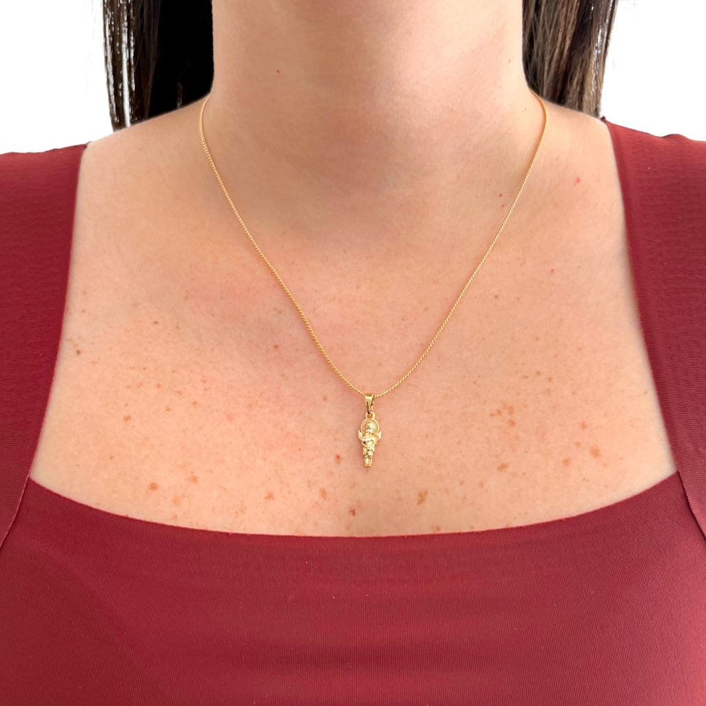 Collar Hv Hermanas Villegas con cadena grumet y dije de ángel de la guarda en baño de oro rosé con circonia