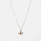 Collar Hv Hermanas Villegas de plata 925 con cadena veneciana y dije minimalista en forma de avión