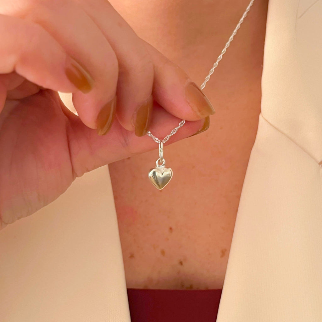 Cadena de plata 925 tejido Singapur con dije de corazón inflado pulido de Hv Hermanas Villegas