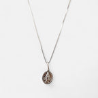 Collar Hv Hermanas Villegas de plata 925 con cadena veneciana y medalla ovalada de la Virgen Milagrosa en relieve