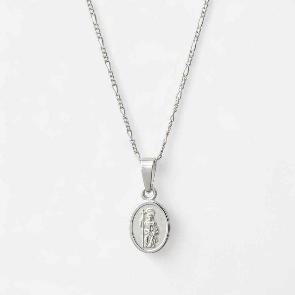 Collar Hv Hermanas Villegas de plata 925 con cadena tejido Figaro y medalla ovalada de San Judas Tadeo en relieve
