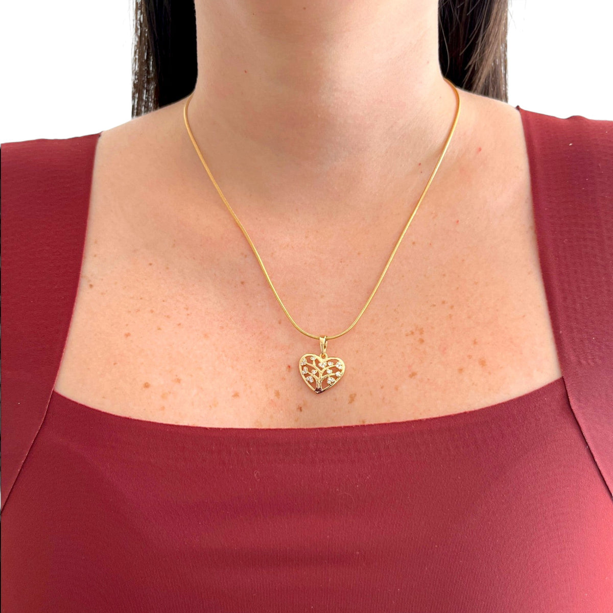 Collar Hv Hermanas Villegas con cadena cola de ratón y dije de corazón con Árbol de la Vida y circonias en oro rosé
