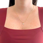 Collar Hv Hermanas Villegas con cadena Singapur y dije de corazón pavé de circonias en baño de oro rosé