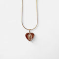 Collar Hv Hermanas Villegas con cadena cola de ratón y dije de corazón con la Virgen de Guadalupe en oro rosé