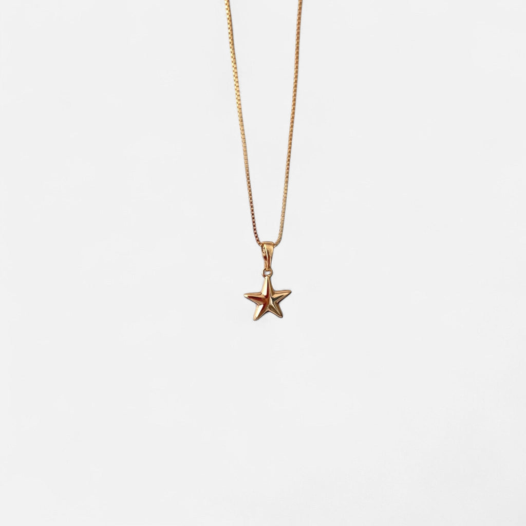 Collar Hv Hermanas Villegas con cadena veneciana y dije de estrella lisa en cobre con baño de oro rosé