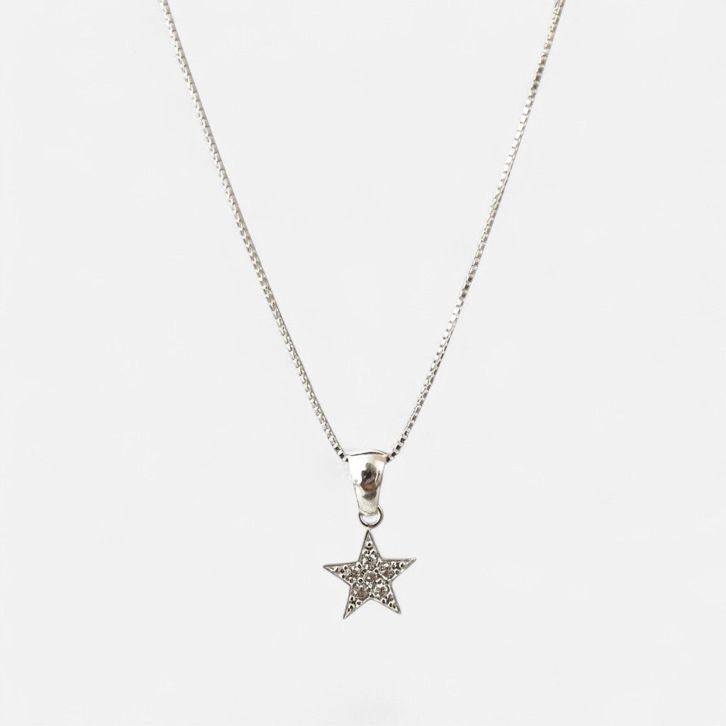 Collar Hv Hermanas Villegas de plata 925 con cadena veneciana y dije de estrella brillante con circonias