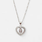 Collar Hv Hermanas Villegas de plata 925 con dije de corazón, circonitas y la Virgen de Guadalupe en relieve.