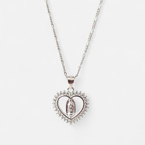 Collar Hv Hermanas Villegas de plata 925 con dije de corazón, circonitas y la Virgen de Guadalupe en relieve.