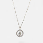 Collar Hv Hermanas Villegas de plata 925 con cadena Singapur y medalla de la Virgen Milagrosa rodeada de circonias.