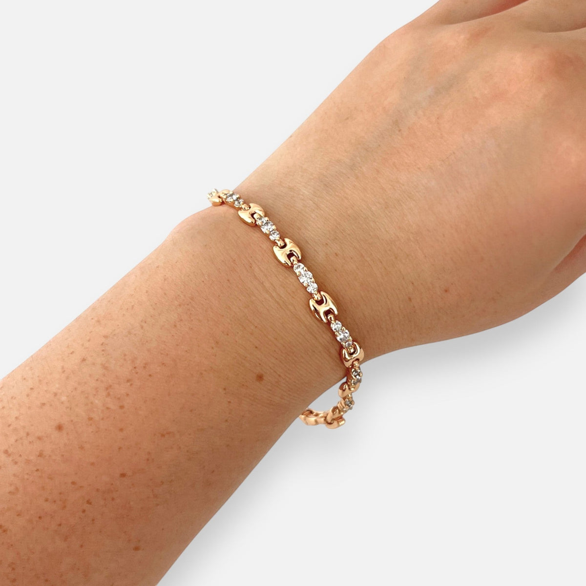 Pulsera Hv Hermanas Villegas de eslabones estilo marinero en oro rosa con circones brillantes