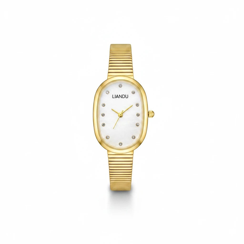 Reloj Hv Hermanas Villegas ovalado dorado con dial nacarado, marcadores de circones y correa extensible flexible.